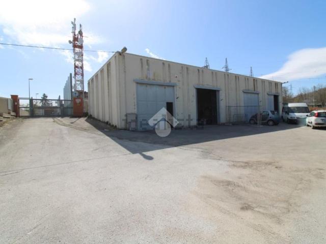 Garage in vendita di m² in Contrada San Vito
