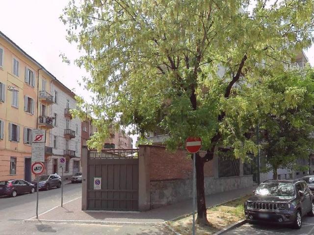 Garage in vendita di m² in Corso Luigi Manacorda, 49