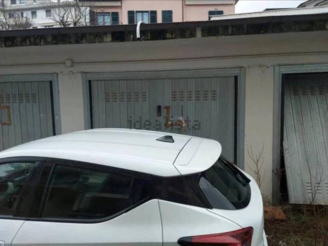 Garage in vendita di m² in Largo Altiero Spinelli