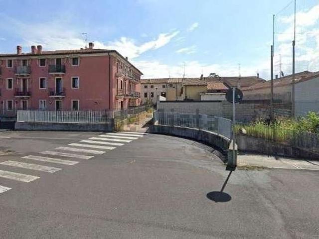 Garage in vendita di m² in Piazza Alcide De Gasperi, 30