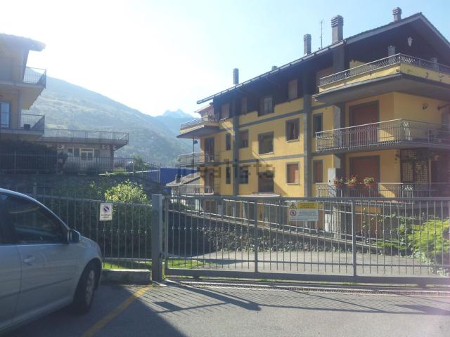 Garage in vendita di m² in Piazza del Mercato, 11