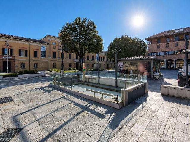 Garage in vendita di m² in Piazza Edoardo Fabbri