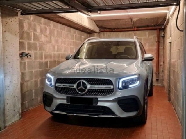 Garage in vendita di m² in Piazza Giosuè Carducci