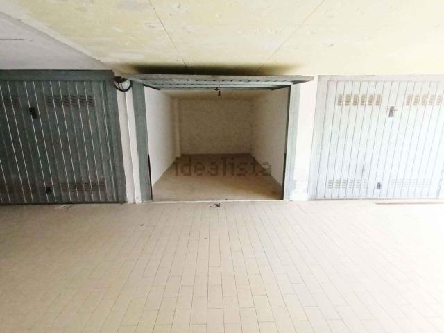 Garage in vendita di m² in Piazza Resistenza