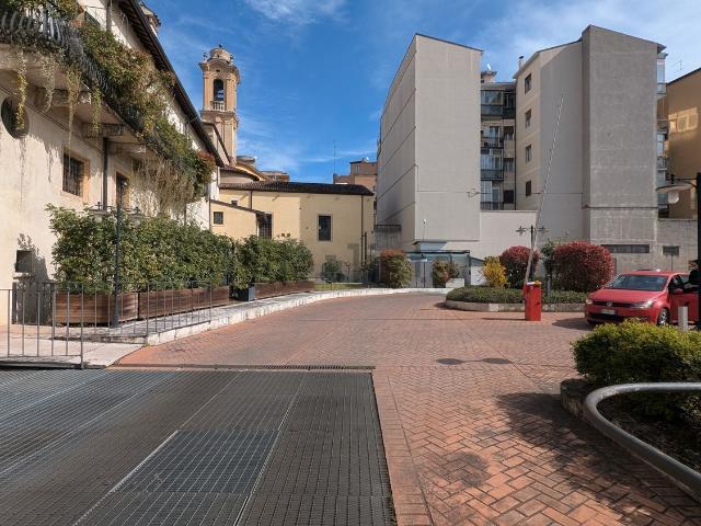 Garage in vendita di m² in Vicolo di Sant&apos Antonio