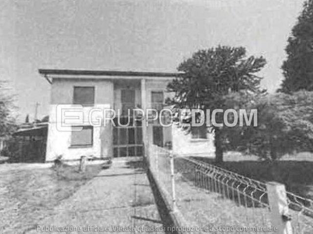 Garage in vendita di m² in Via Terraglio, 36