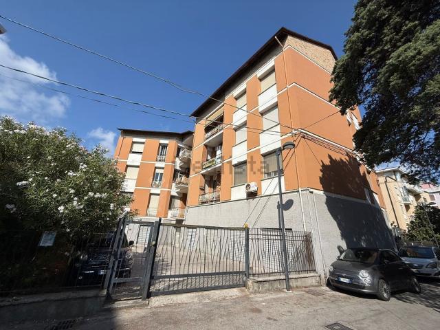 Garage in vendita di m² in Via Tiziano Vecellio, 3