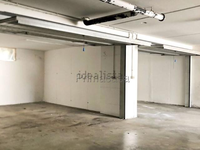 Garage in vendita di m² in Via Vicenza