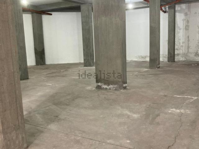 Garage in vendita di m² in Via Alfredo Rampi, 135
