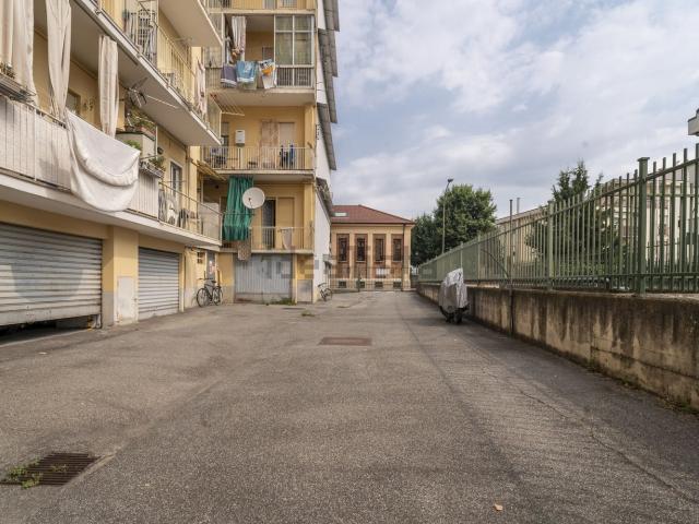 Garage in vendita di m² in Via Bagni, 22