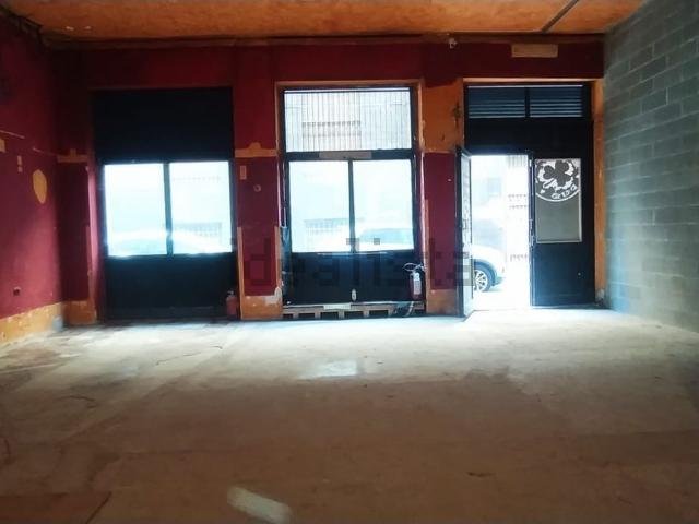 Garage in vendita di m² in Via Baldassarre Biassa
