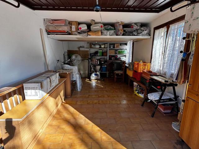 Garage in vendita di m² in Via Biagio Bernardi