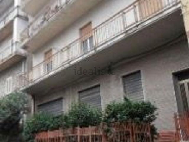 Garage in vendita di m² in Via Brigata Sassari, 14