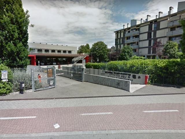 Garage in vendita di m² in Via Camillo Ranzani