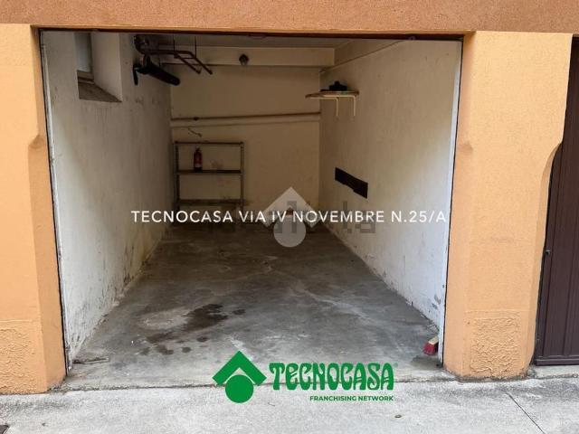 Garage in vendita di m² in Via Carlo Ederle, 30