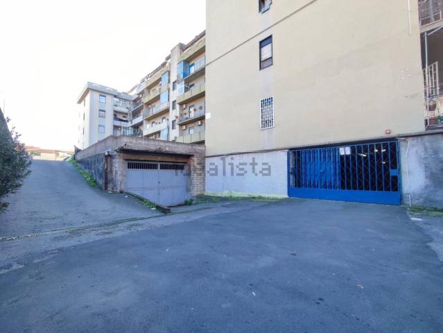 Garage in vendita di m² in Via Coffa Caruso Mariannina, 1