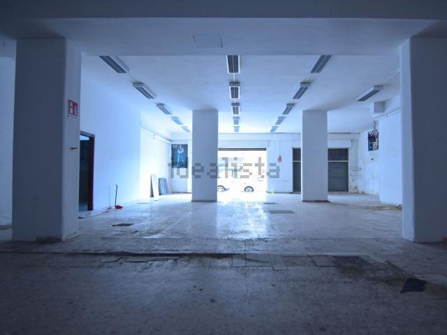 Garage in vendita di m² in Via dei Sabini, 72