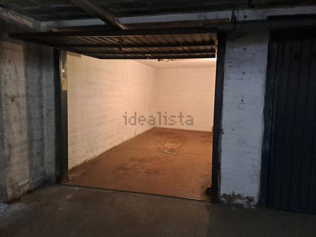 Garage in vendita di m² in Via del Mastelletta, 6