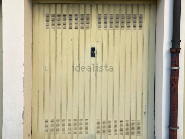 Garage in vendita di m² in Via Don Giovanni Minzoni