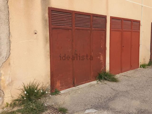 Garage in vendita di m² in Via Don Giovanni Minzoni, 174