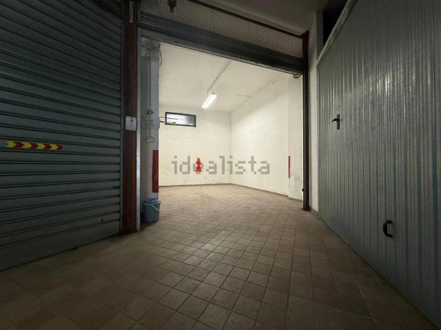 Garage in vendita di m² in Via Don Glorio Santino, 5