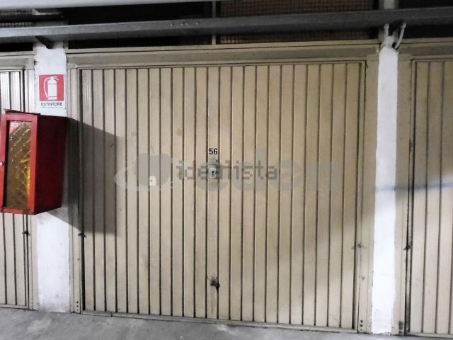 Garage in vendita di m² in Via E. Rainusso, 112