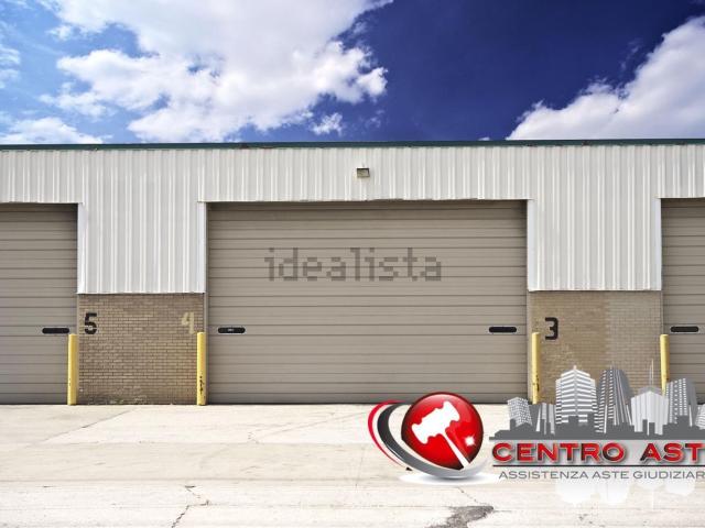 Garage in vendita di m² in Via Edmondo De Magistris, 6