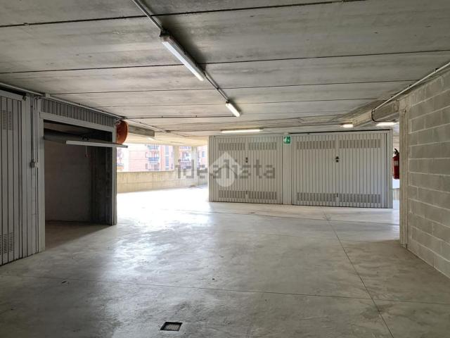 Garage in vendita di m² in Via Ermenegildo Trucco, 20