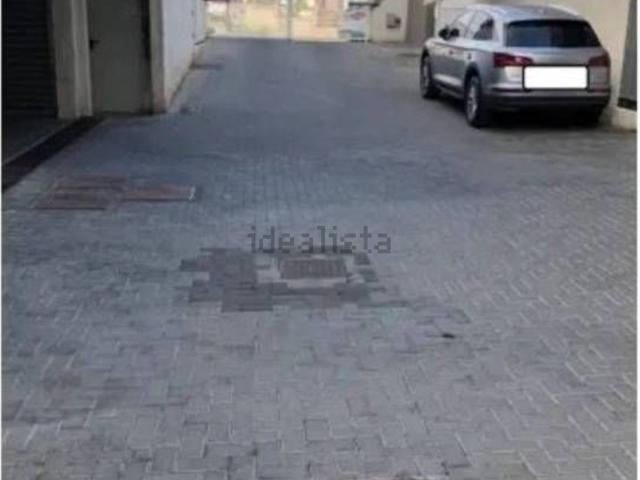 Garage in vendita di m² in Via Etnea, 108
