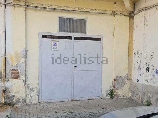 Garage in vendita di m² in Via Felice Monaco, 21