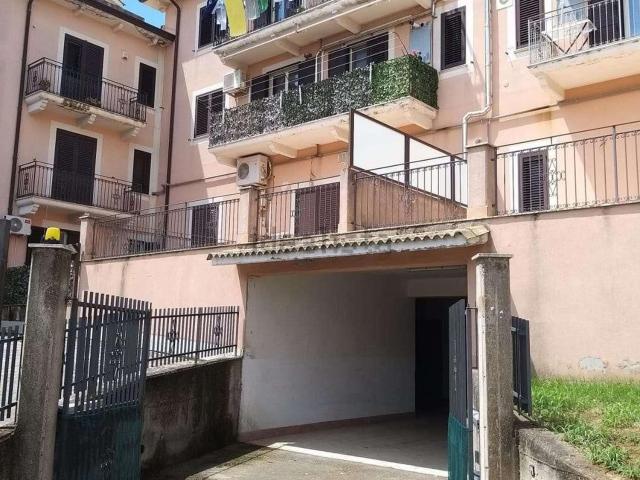 Garage in vendita di m² in Via Ferruccio Parri, 15