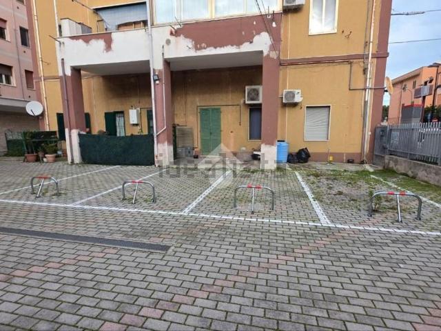 Garage in vendita di m² in Via Filippo Brunelleschi