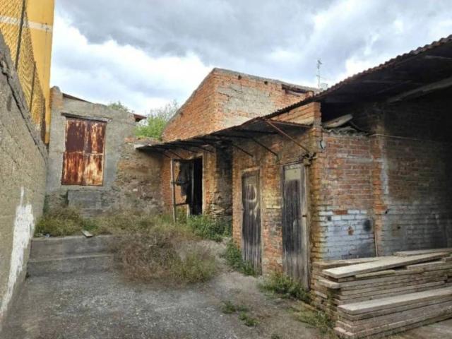 Garage in vendita di m² in Via Francesco Aurelio di Bella, 155