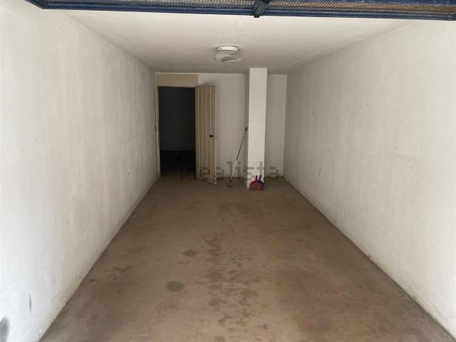 Garage in vendita di m² in Via Francesco Pigafetta