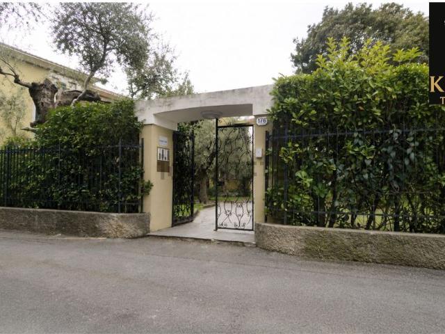 Garage in vendita di m² in Via Generale Ardoino, 178