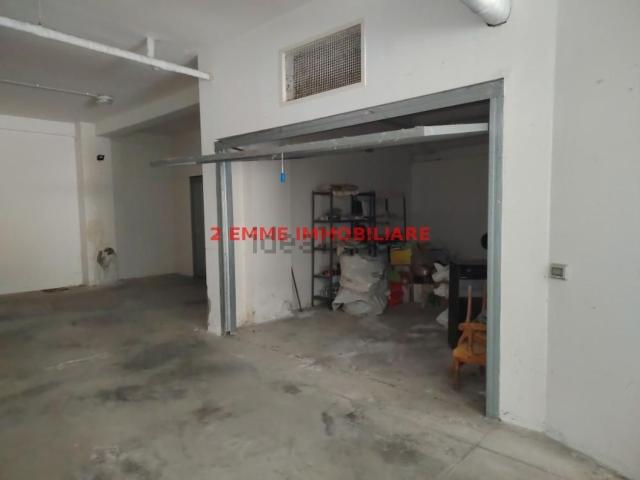 Garage in vendita di m² in Via Giovanni Amadio