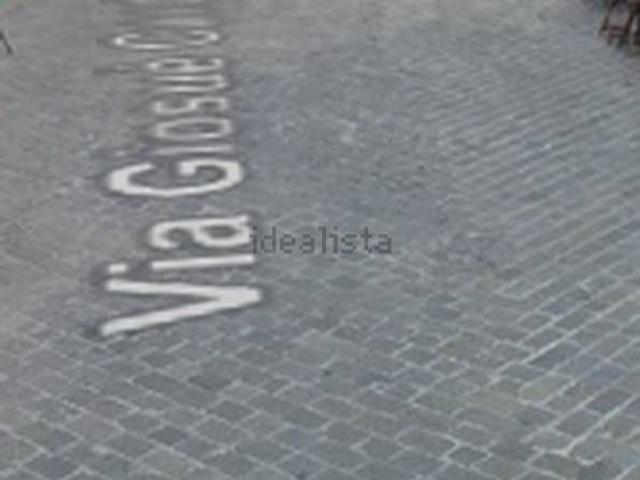 Garage in vendita di m² in Via Giosuè Carducci