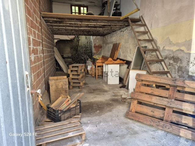 Garage in vendita di m² in Via Gian Battista Vico