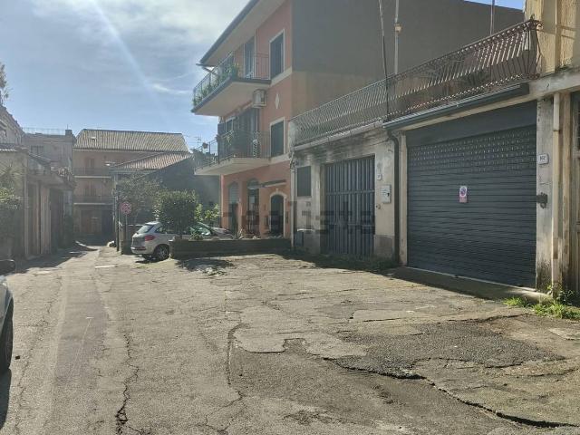 Garage in vendita di m² in Via Giuseppe Garibaldi, 161
