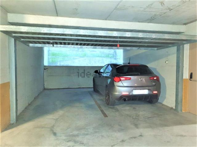 Garage in vendita di m² in Via Giuseppe Giusti, 17