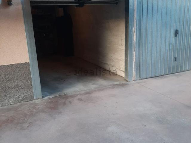 Garage in vendita di m² in Via Goffredo Mameli