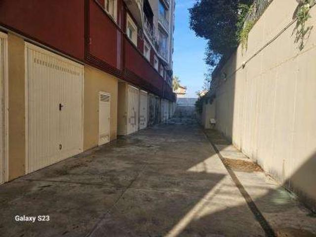 Garage in vendita di m² in Via Irma Bandiera, 3