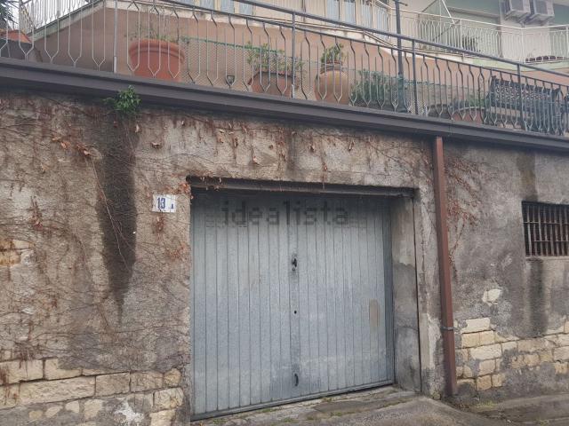 Garage in vendita di m² in Via Luigi Einaudi, 13
