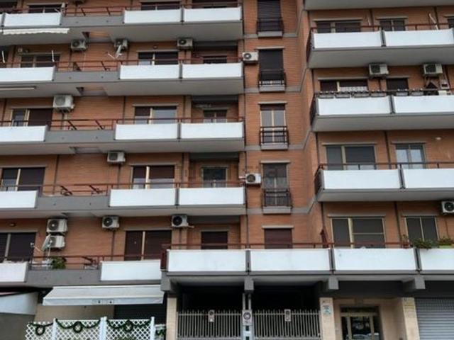 Garage in vendita di m² in Via Manerba Pasquale, 4