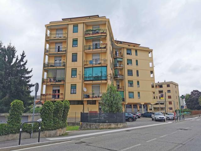 Garage in vendita di m² in Via Monte Nero, 26