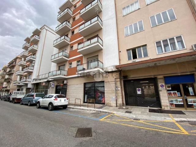 Garage in vendita di m² in Via Nino Bixio, 29