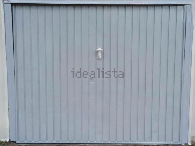 Garage in vendita di m² in Via Nicola Nagli, 6