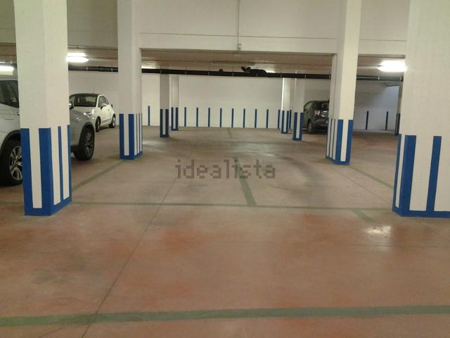 Garage in vendita di m² in Via Padova
