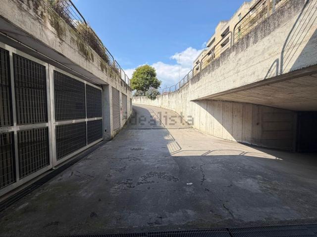Garage in vendita di m² in Via Pellizzari Antonio, 50