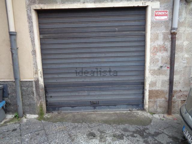 Garage in vendita di m² in Via Pindaro